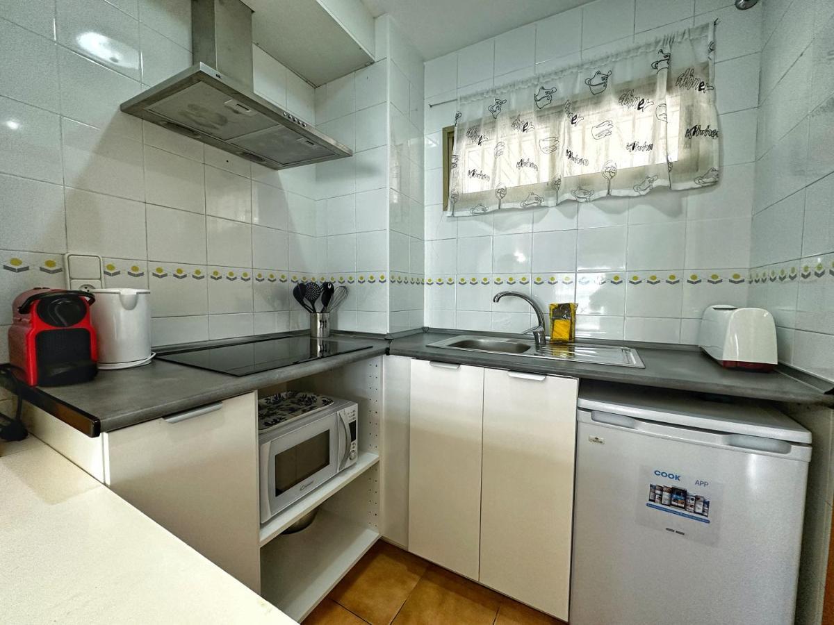 Domuum Holidays - Cordoba Apartment Салоу Екстериор снимка