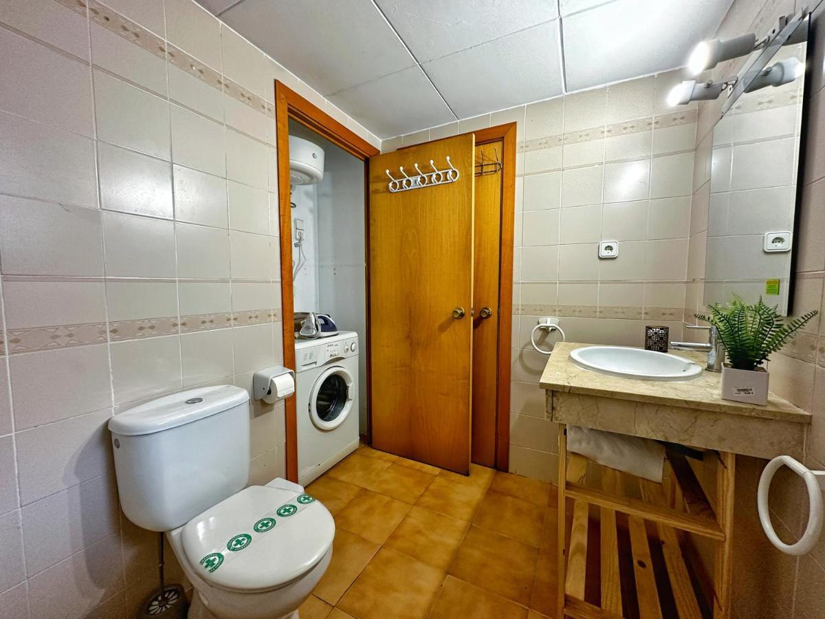 Domuum Holidays - Cordoba Apartment Салоу Екстериор снимка