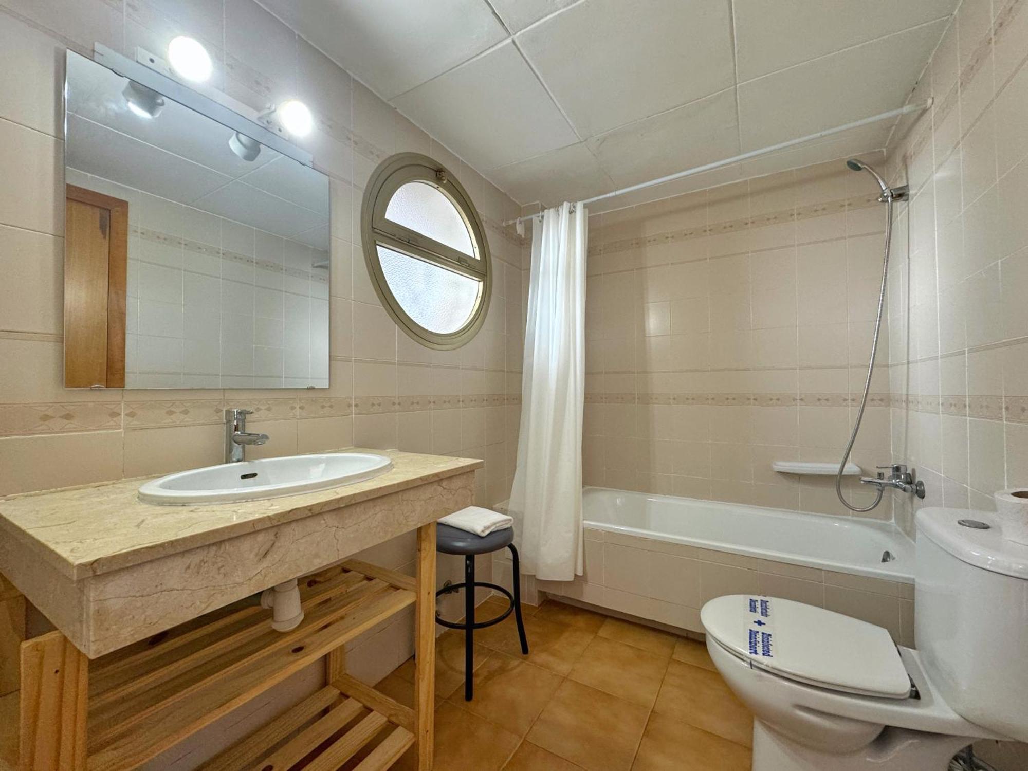 Domuum Holidays - Cordoba Apartment Салоу Екстериор снимка
